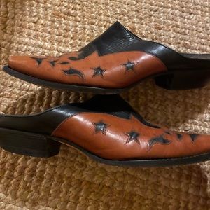 Western Pointed Toe Mules